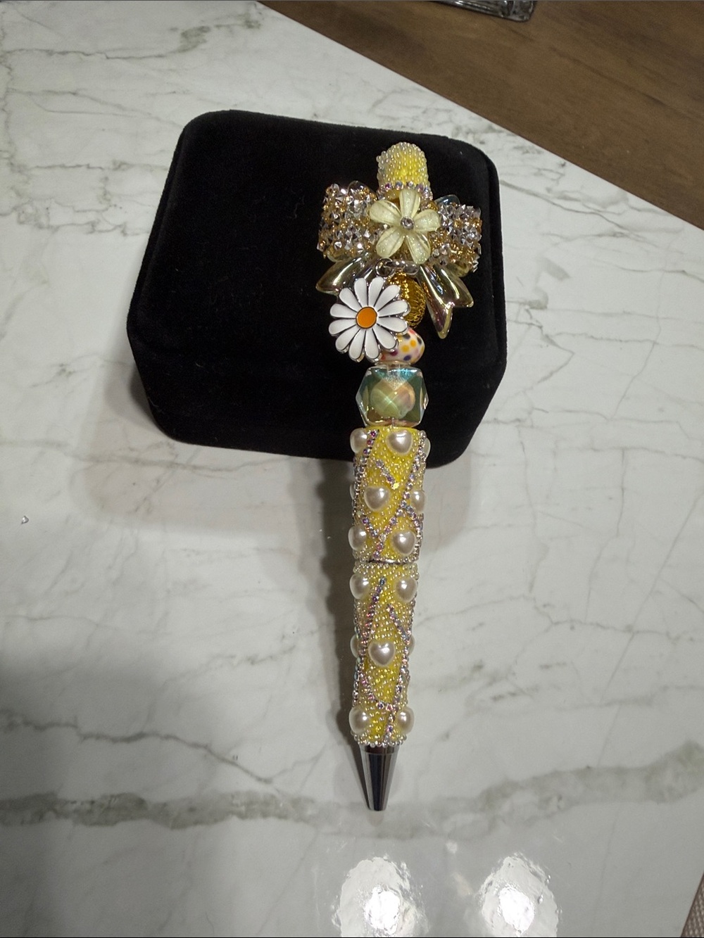 Yellow Beaded with Daisy Charm Pen